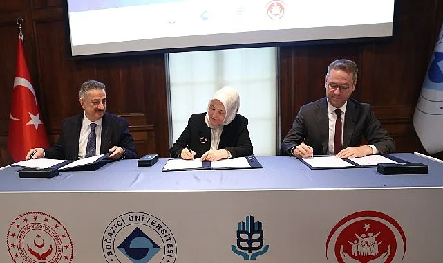 2025 Aile Yılı’nın En Kapsayıcı Eğitim Modeli Aile Üniversitesi Boğaziçi Üniversitesi’nde Tanıtıldı.