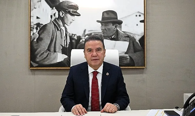 Başkan Muhittin Böcek’in 19 Mayıs Atatürk’ü Anma Gençlik ve Spor Bayramı Mesajı