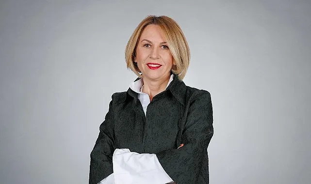 Darüşşafakalı Öğrenciler, Handan Uran Ertuğrul’un Anısını Muhsin Ertuğrul Sahnesinde Yaşattı