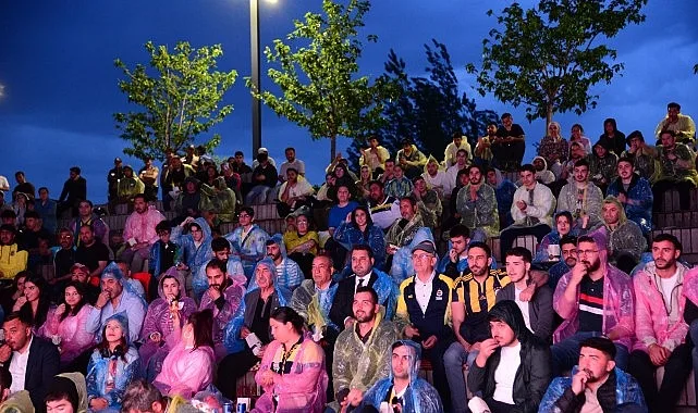 Dev Ekranda EuroLeague Final Four Coşkusu