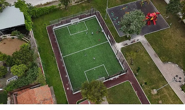 Konak’tan Yenidoğan Parkı’na modern saha