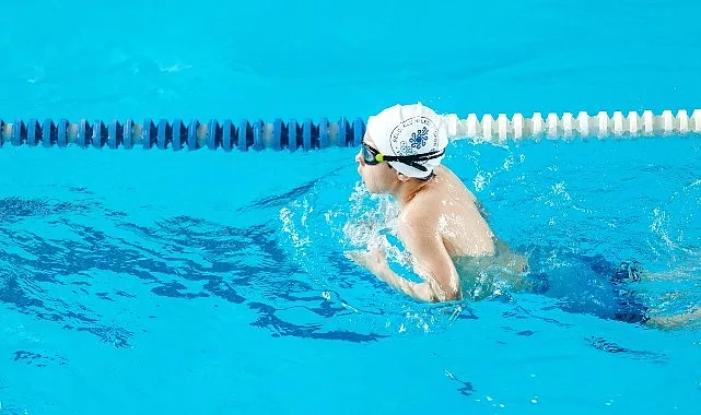 Selçuklu Belediyesi Yüzme Yarışları Başlıyor