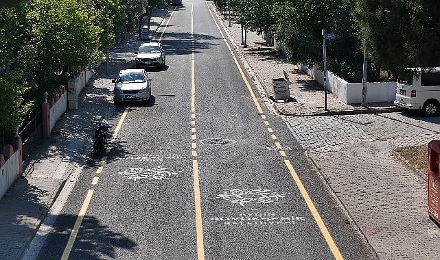 Başkan Çerçioğlu Aydın’ın tüm ilçelerinde yol yapım ve yenileme çalışmalarını sürdürüyor