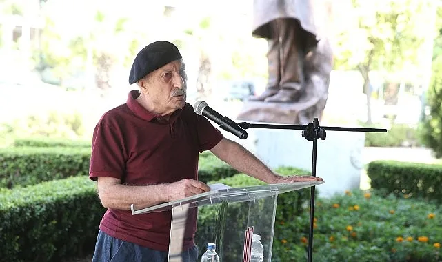 Dünya şairi Nazım Hikmet, Karşıyaka’da şiirleriyle anıldı