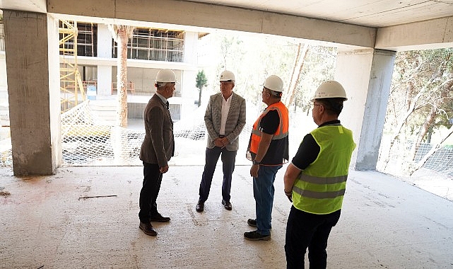 Ege Üniversitesinde yeni teknopark binası hızla yükseliyor