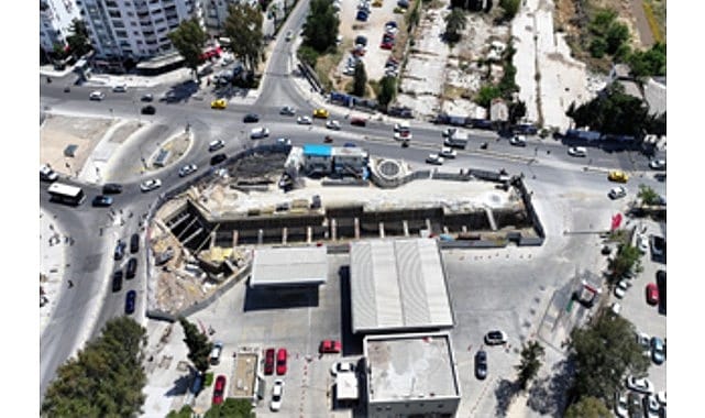 Hastane yolcuları için özel yaya tüneli