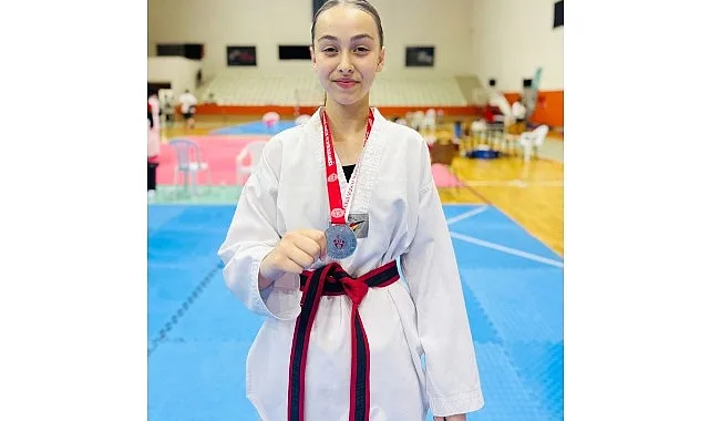 İzmir Taekwondo Müsabakalarında Aliağa’dan 20 Madalya Sevinci