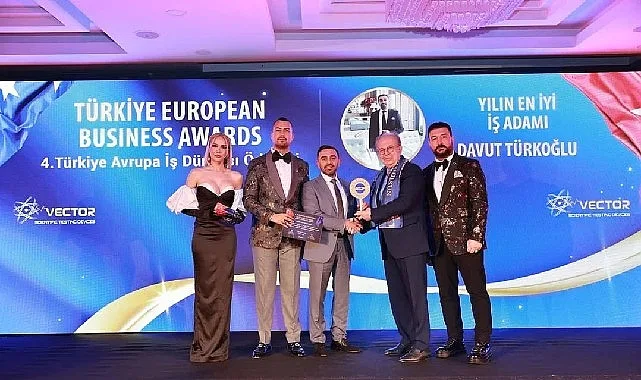 Yılın iş adamı ödülü: Sektörler Arası Dijital Dönüşümün Lideri Davut Türkoğlu
