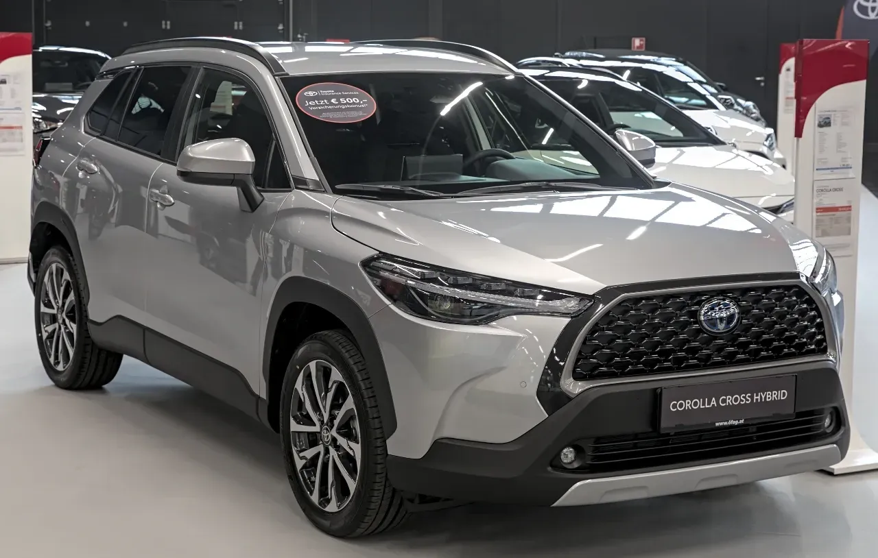Toyota, Yeni Corolla Cross Hybrid’i Türkiye’de Satışa Sundu