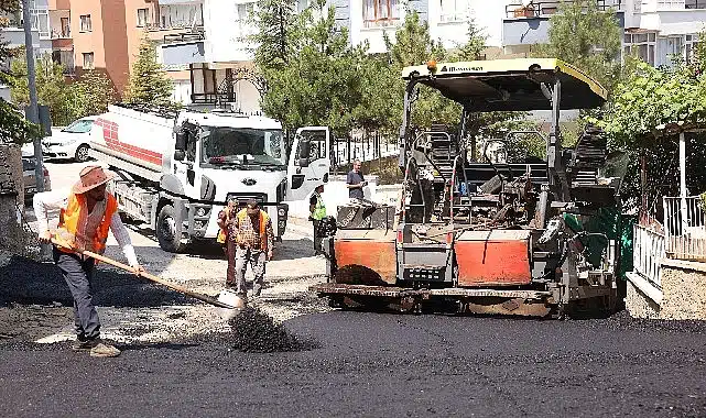 Çankaya’da asfalt çalışmaları sürüyor ASFALT ÇALIŞMALARI SÜRÜYOR