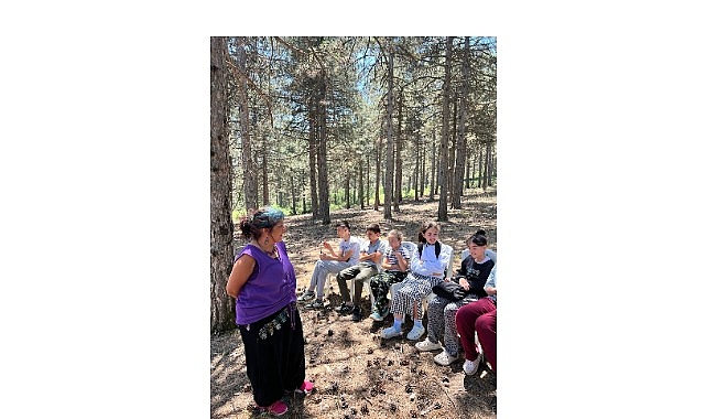 Gezici Kütüphane çocukları masallar ile buluşturdu