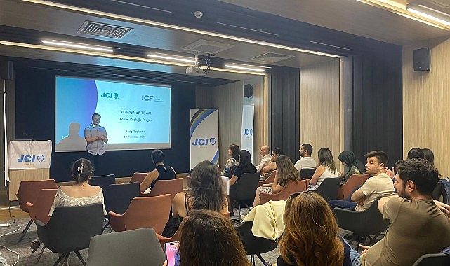 “Power of Team” Projesi Çankaya Gençlik Merkezi’nde Başladı