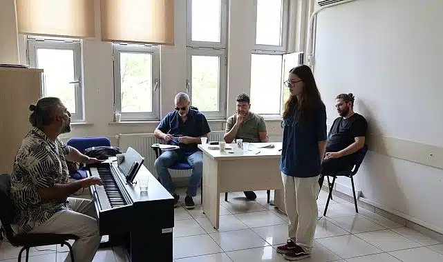 Büyükşehir Konservatuvarı yeni yeteneklerini arıyor