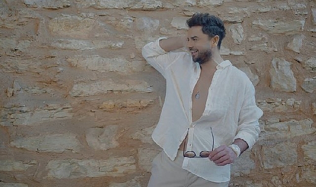 Gökhan Akar ‘Alaçatı Kafası’nı kliplendirdi