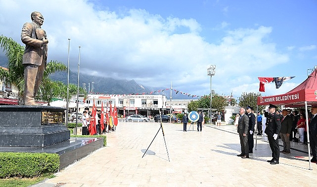 Kemer’de Zafer Bayramı töreni