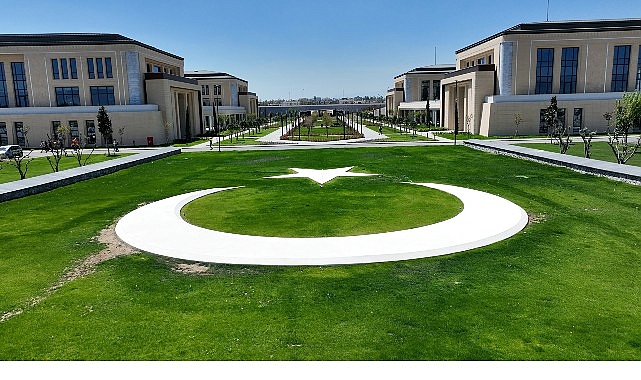 KKTC Meclisi’nde Form Endüstri Tesisleri İmzası: Yangın Anında Duman Riski En Aza İndiriliyor