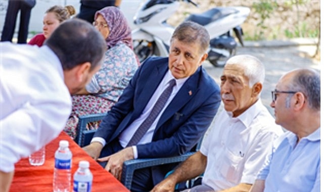 Yangın mağdurları yıl sonuna kadar suya ücret ödemeyecek