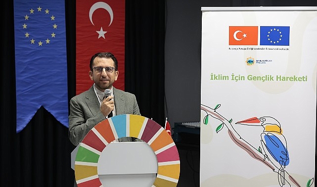 Gençler iklim eylemi için Konak’ta zirve yaptı