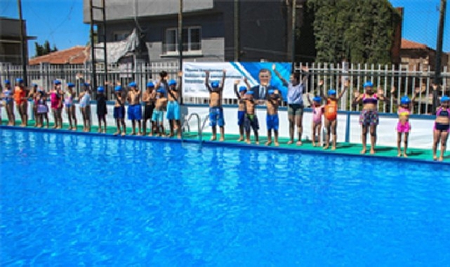 İzmirli minikler hem eğlendi hem öğrendi