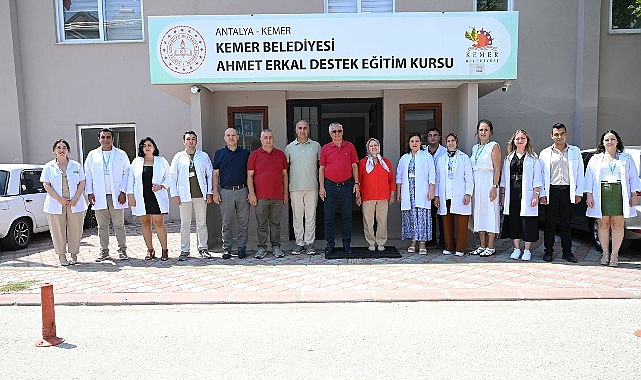 Kemer’de eğitim ve sanat çalışmaları