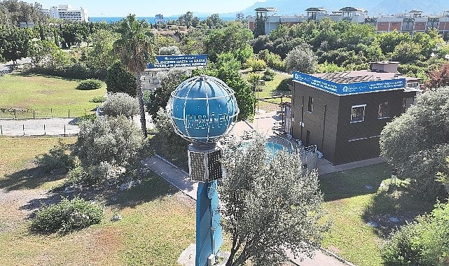 Mavi Ev’de farkındalık çalışmaları sürüyor