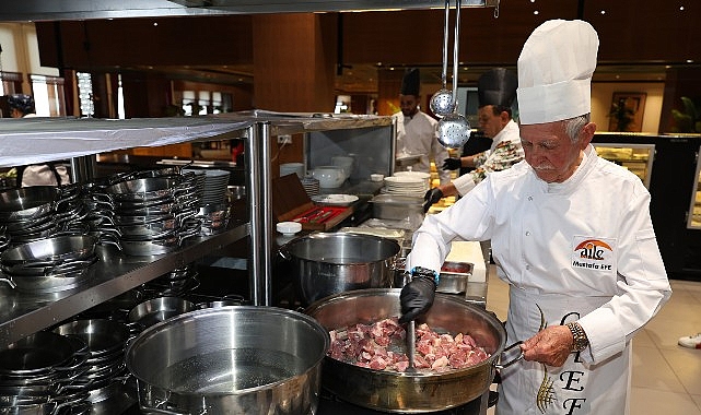 Büyükşehir’den Dünya Aşçılar Gününde “Vefa Sofrası” Etkinliği