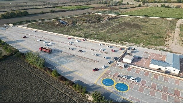 İnegöl Belediyesi’nin Yeni Sürücü Eğitim Alanı Hizmete Girdi
