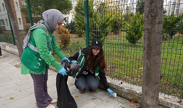 Beylikdüzü’nde Öğrencilerden Çevre Bilinci İçin Örnek Davranış