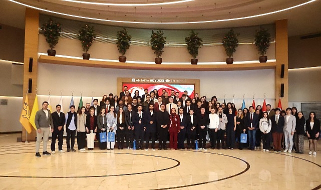 Gençlik Meclisi yeni dönemin ilk toplantısını gerçekleştirdi