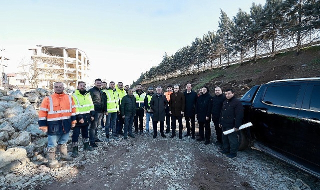 Büyükakın ‘Şehrin temposuna durmadan çalışarak yetişiyoruz’