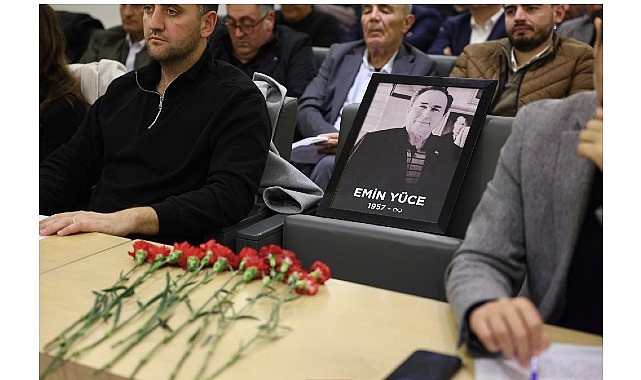 Çeşme Belediye Meclisinden Gülşah Durbay’a oy birliğiyle vefa